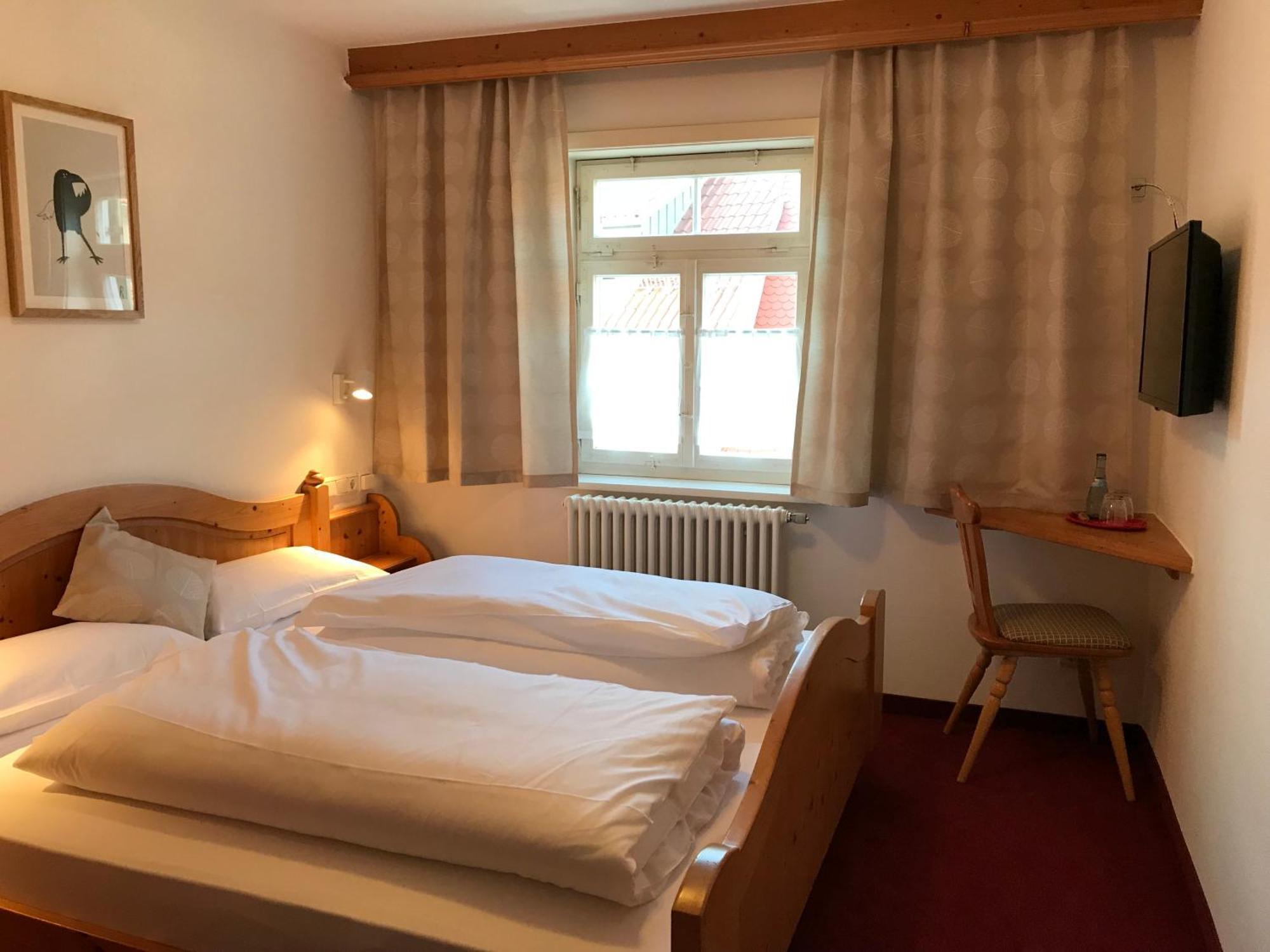 Hotel Hohe Schule Bad Überkingen Kamer foto