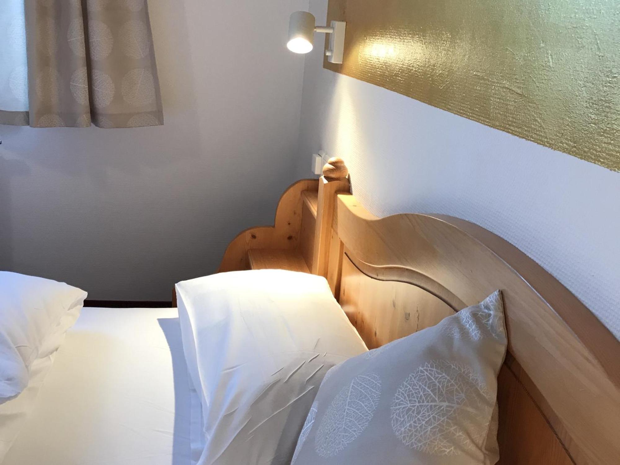Hotel Hohe Schule Bad Überkingen Kamer foto